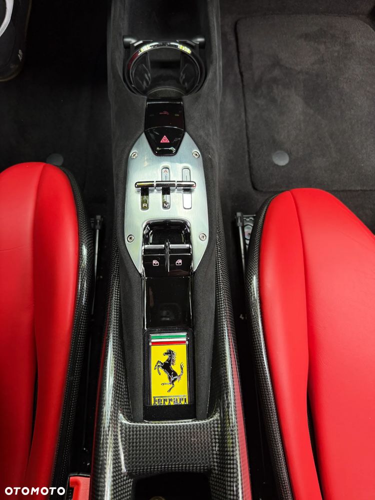 Ferrari SF90 Stradale - 23