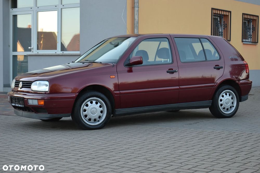 Volkswagen Golf 1.6 GL - 4