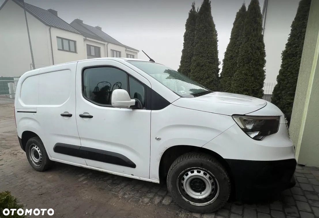 Opel combo - 1