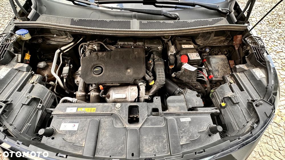 Peugeot 3008 1.5 BlueHDi GT Pack S&S EAT8 - 18