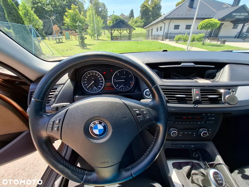 BMW X1 sDrive18d - 19