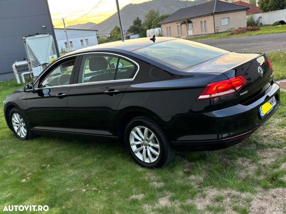 Volkswagen Passat - 3