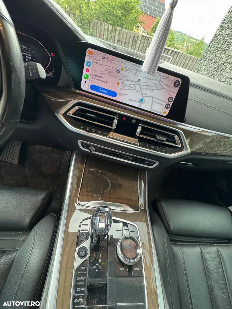 BMW X5 xDrive40i - 7