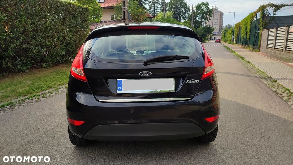 Ford Fiesta 1.25 Champions Edition - 24