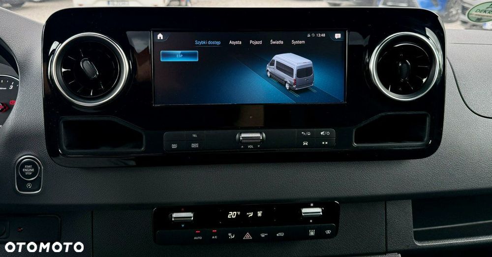 Mercedes-Benz Sprinter - 19