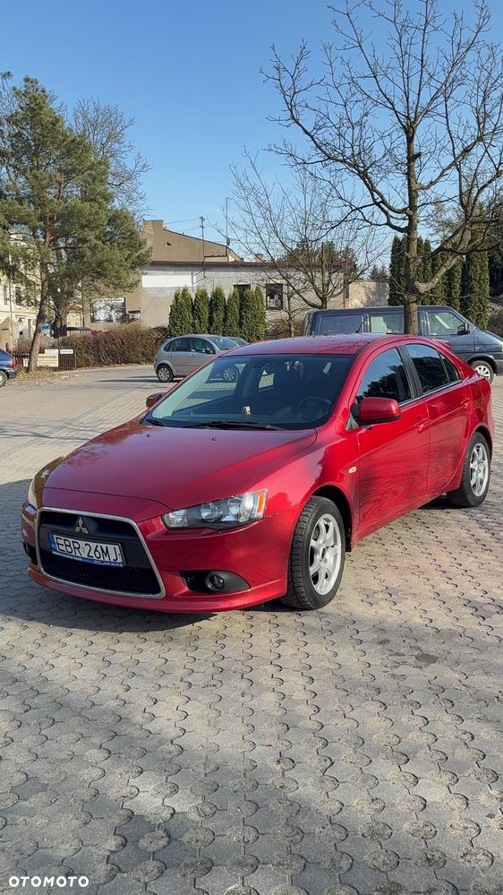 Mitsubishi Lancer - 8