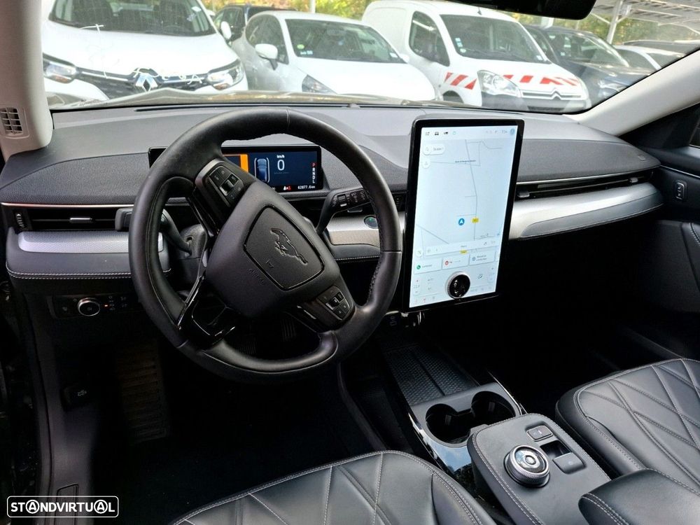Ford Mustang Mach-E Alargada - 4