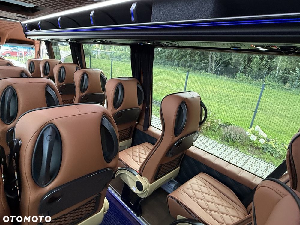 Mercedes-Benz Sprinter 519 Panoramic Line | JD - 22