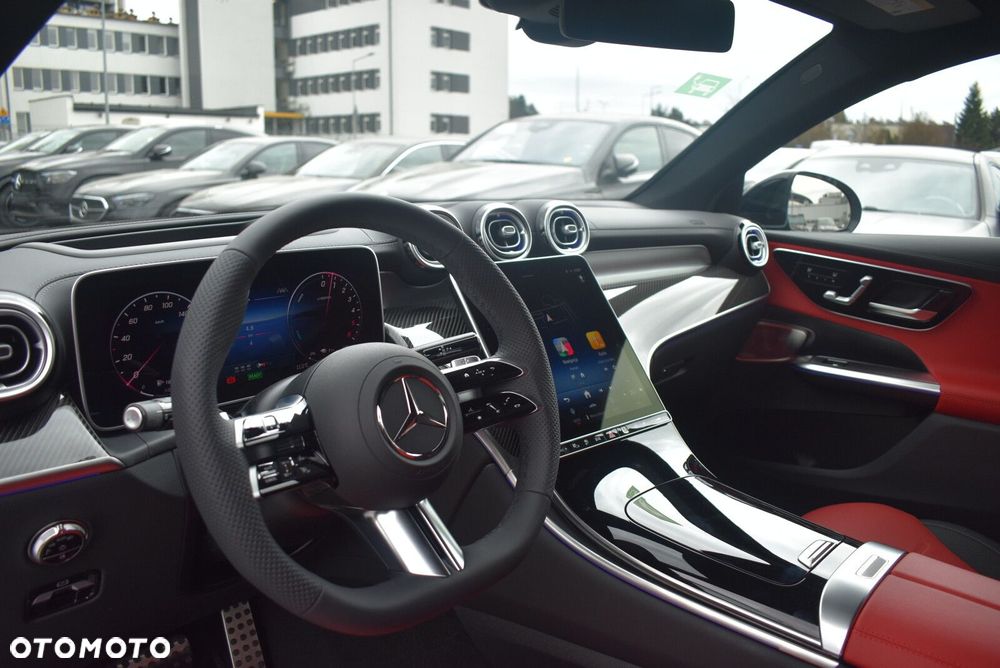 Mercedes-Benz GLC - 27