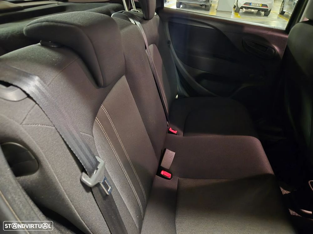 Fiat Punto 1.2 Lounge Start&Stop - 31