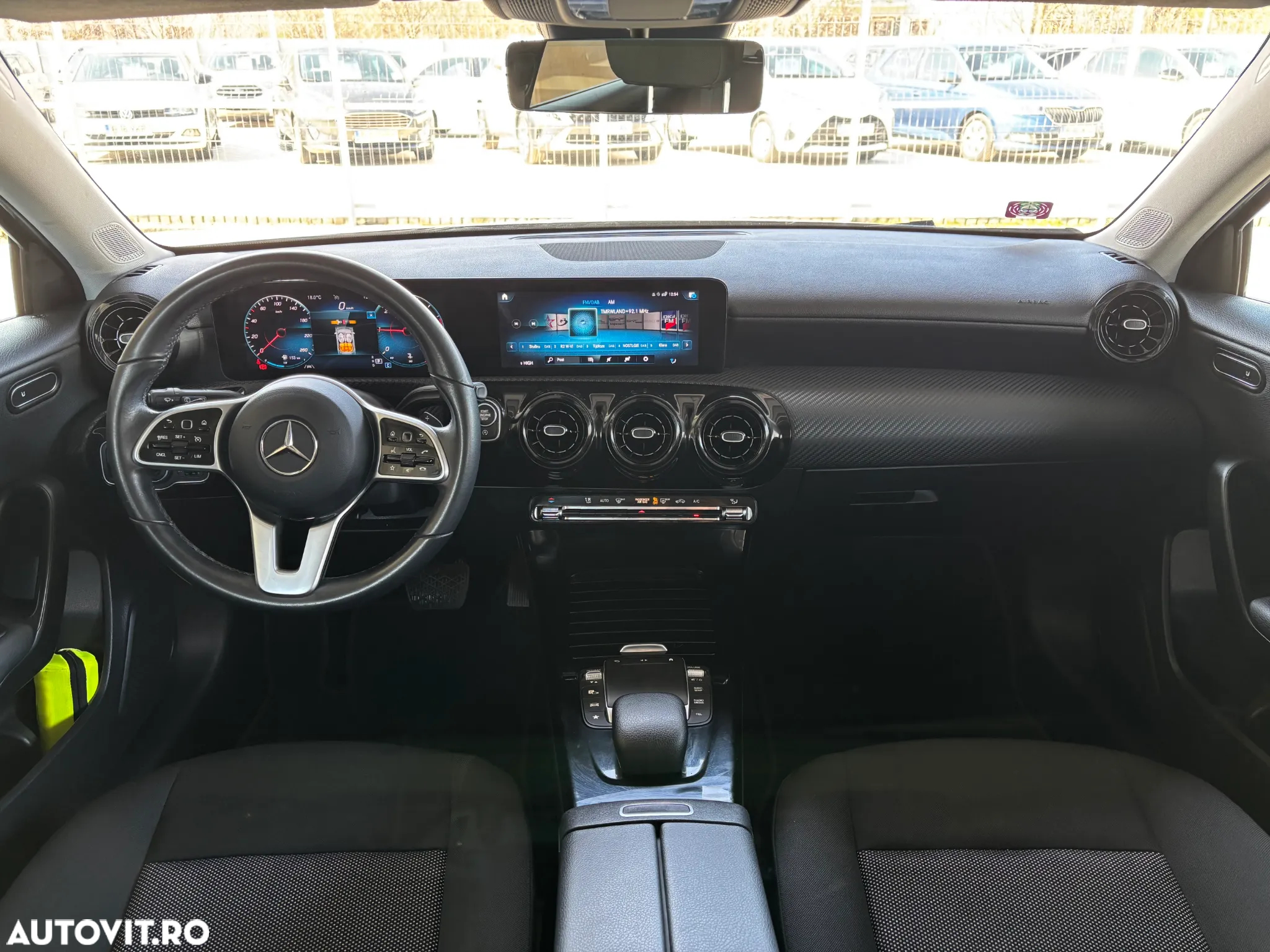 Mercedes-Benz A 180 d 7G-DCT - 4