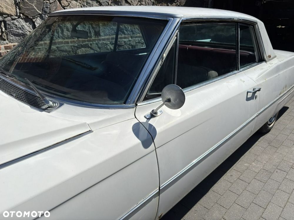 Cadillac Deville - 21