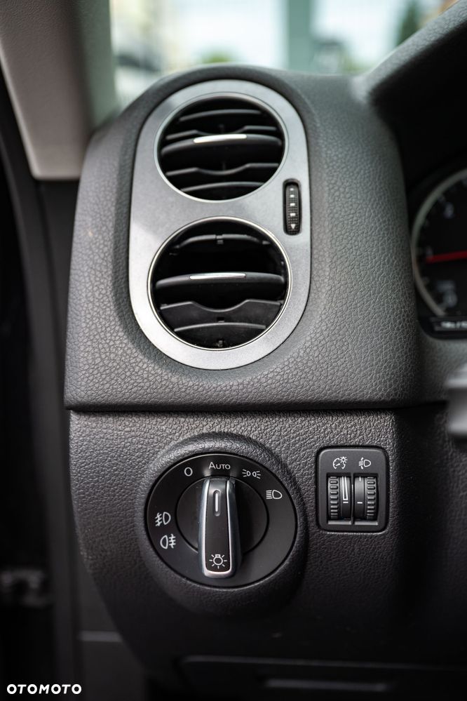 Volkswagen Tiguan 2.0 TDI DPF Sport & Style - 15