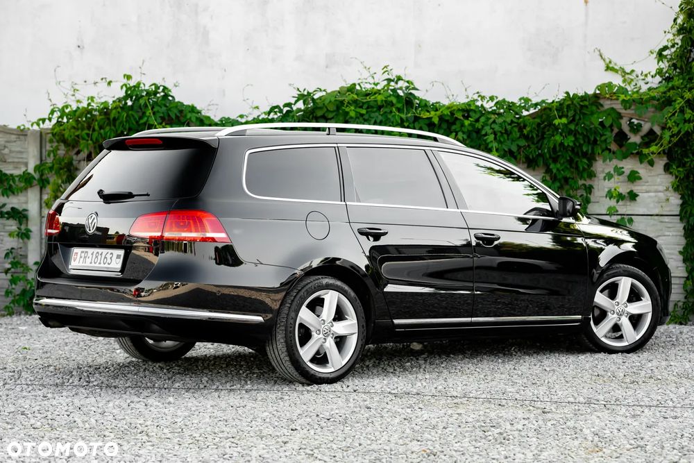 Volkswagen Passat Variant 2.0 TSI Highline - 11