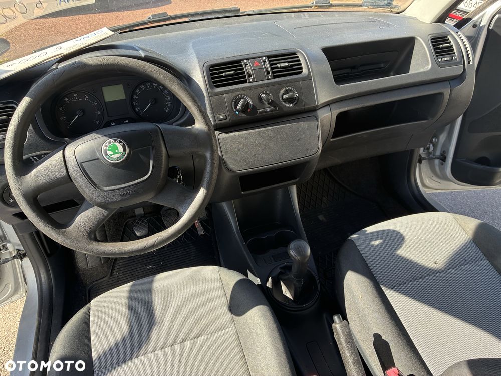 Skoda Fabia - 6