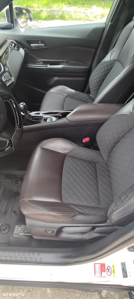 Toyota C-HR 1.2 T Prestige - 14
