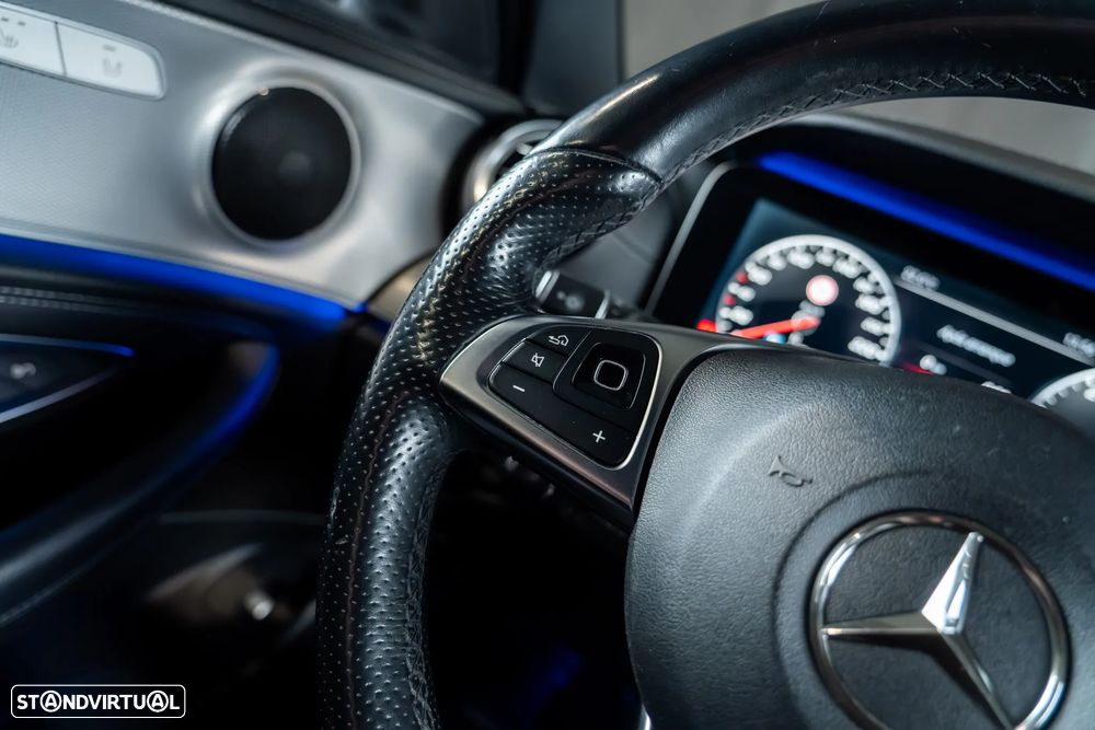 Mercedes-Benz E 220 d AMG - 10