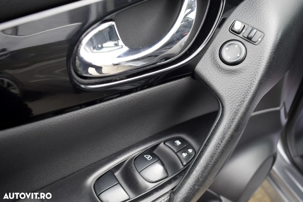 Nissan Qashqai 1.6 DCI TEKNA - 15