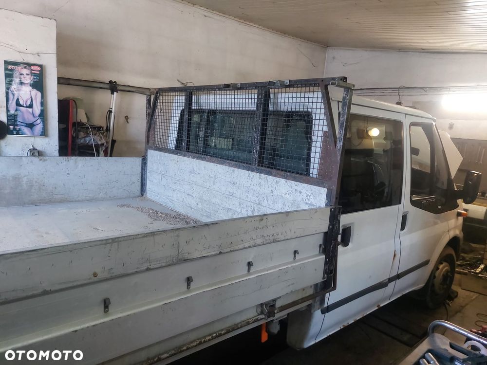 Ford Transit 350L - 5