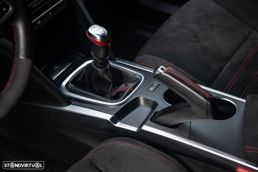 Renault Mégane 1.8 TCe R.S. Trophy - 29