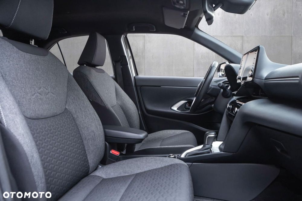 Toyota Yaris Cross Hybrid 1.5 Active - 26