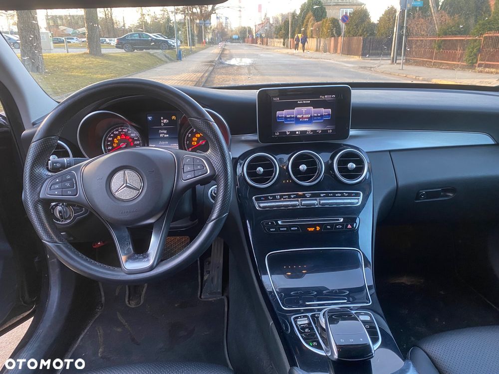Mercedes-Benz Klasa C 180 7G-TRONIC Avantgarde - 7