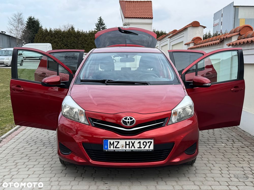 Toyota Yaris - 13