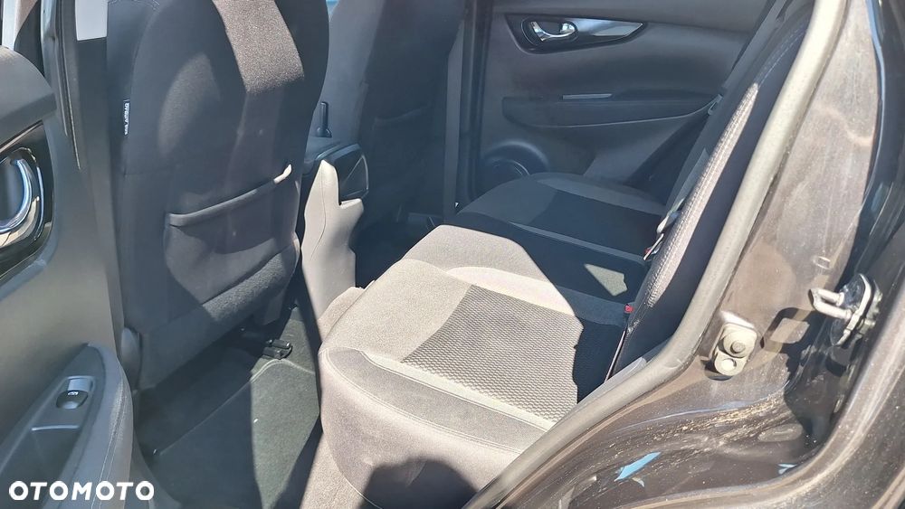 Nissan Qashqai 1.6 DCi N-Connecta Xtronic - 13