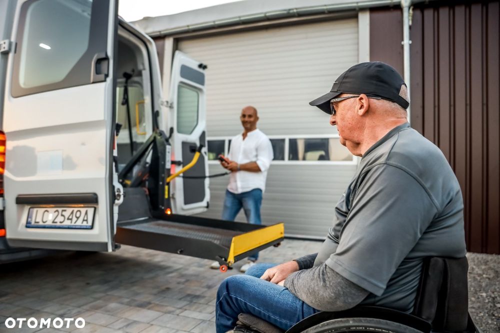 Volkswagen Crafter - 1