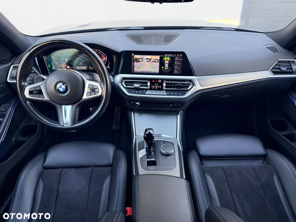 BMW Seria 3 320d xDrive M Sport sport - 31