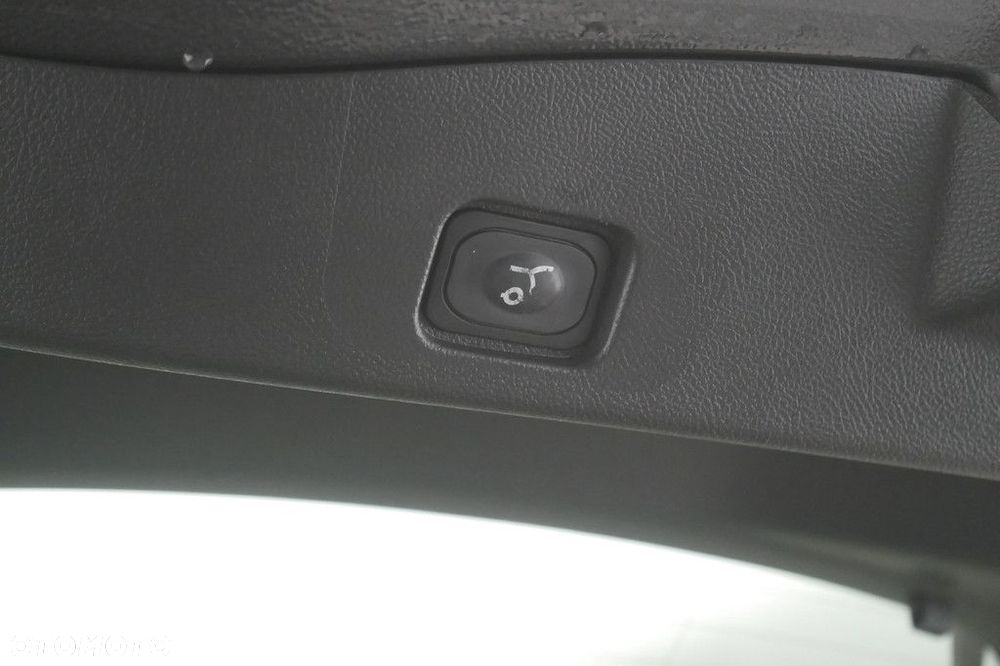 Ford Mondeo 2.0 EcoBlue Trend - 17