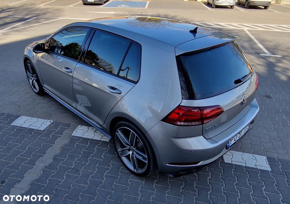 Volkswagen Golf 1.4 TSI BMT Comfortline - 11