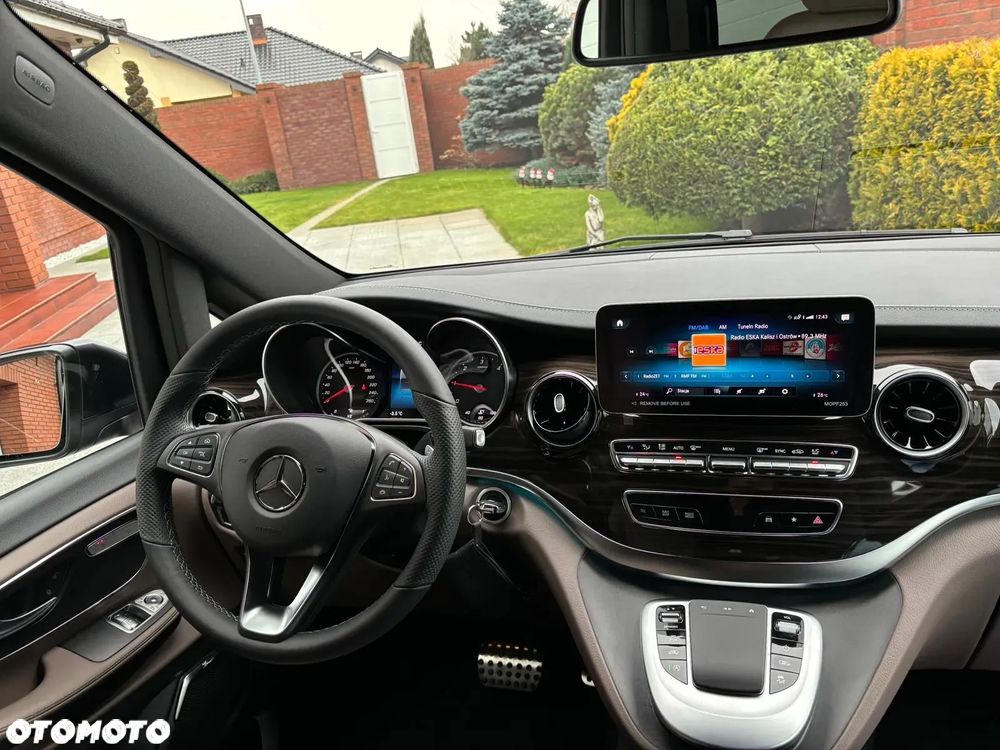 Mercedes-Benz Klasa V 300 d 4-Matic 9G-Tronic Avantgarde (d³ugi) - 13