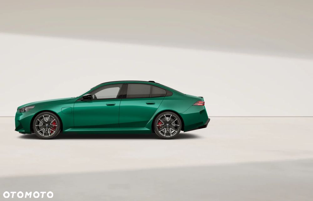 BMW M5 Competition - 8