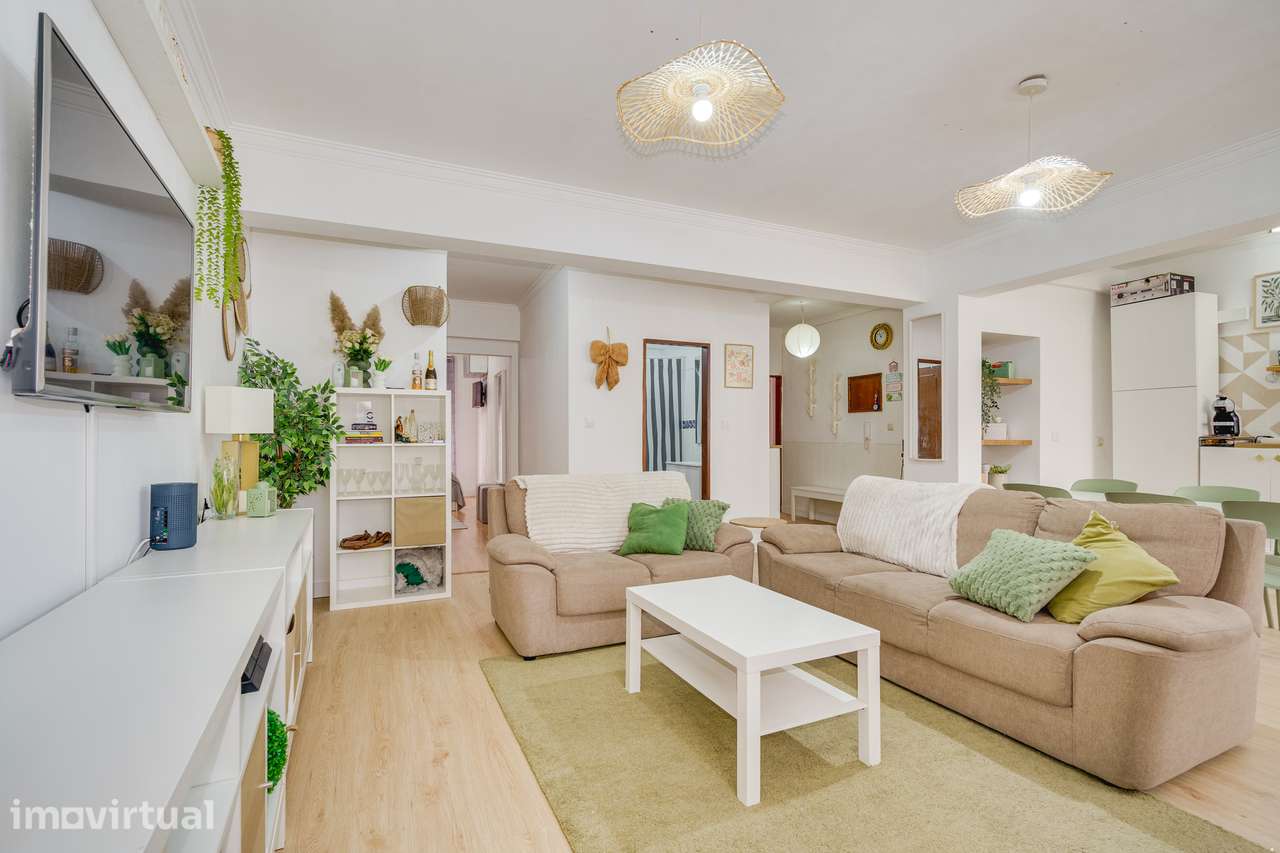 APARTAMENTO T3 | REMODELADO | TERRAÇO 100M2 | MEM MARTINS |  ELEVADOR - Grande imagem: 5/33