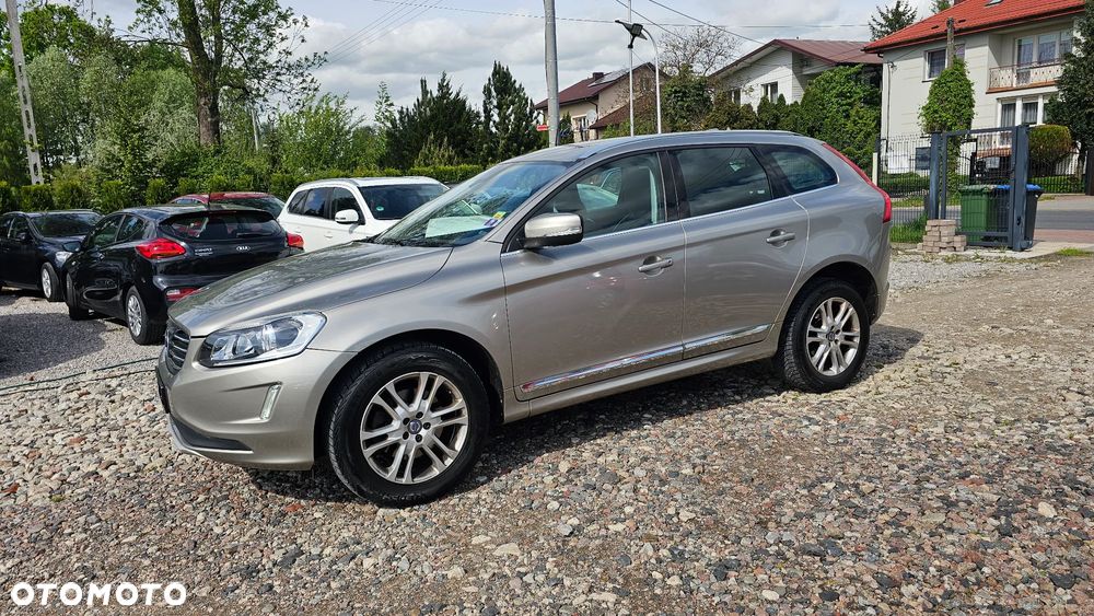 Volvo XC 60 D3 Geartronic Momentum - 18