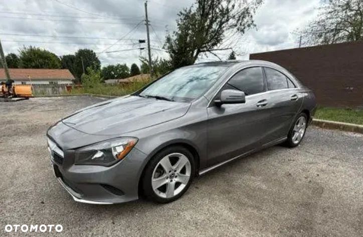Mercedes-Benz CLA 250 4-Matic AMG Line - 4
