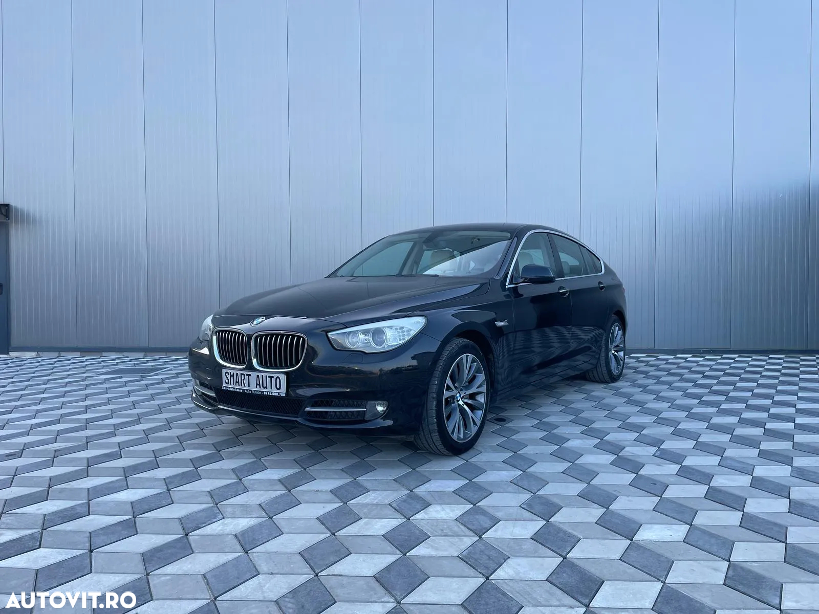 BMW Seria 5 520d Gran Turismo Aut. Luxury Line - 2