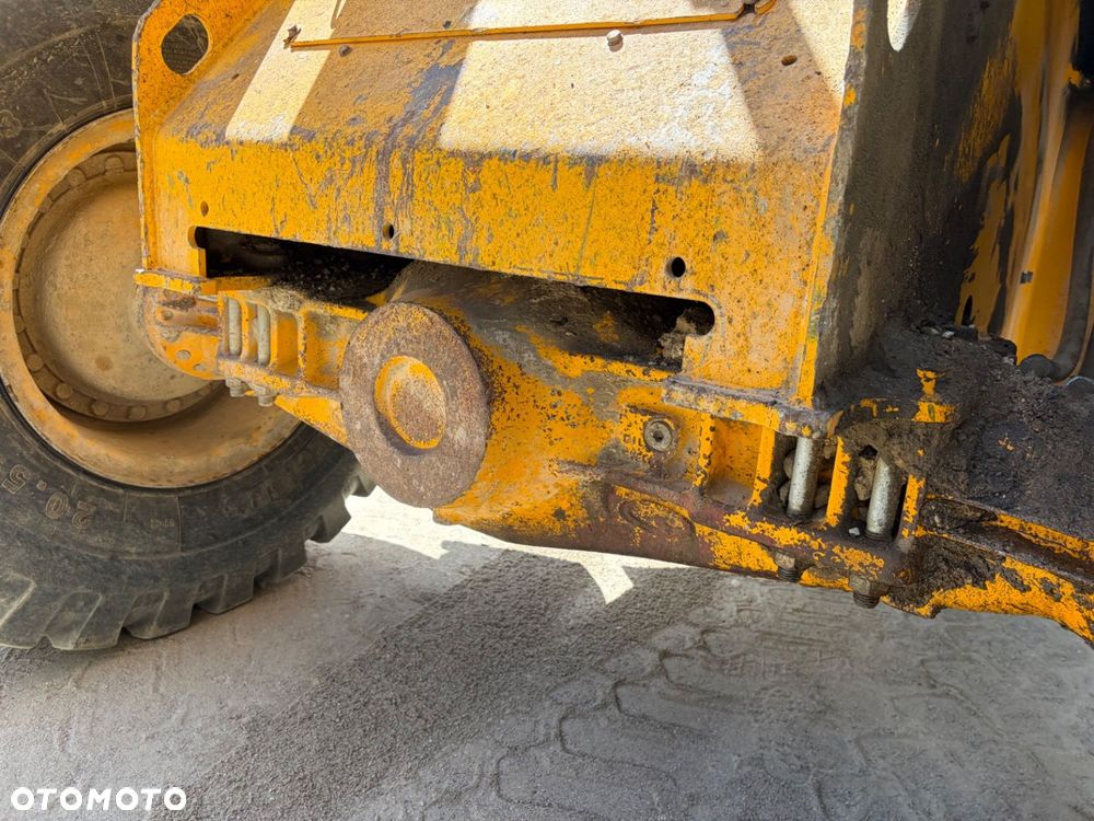 JCB 436 4X4 - 38