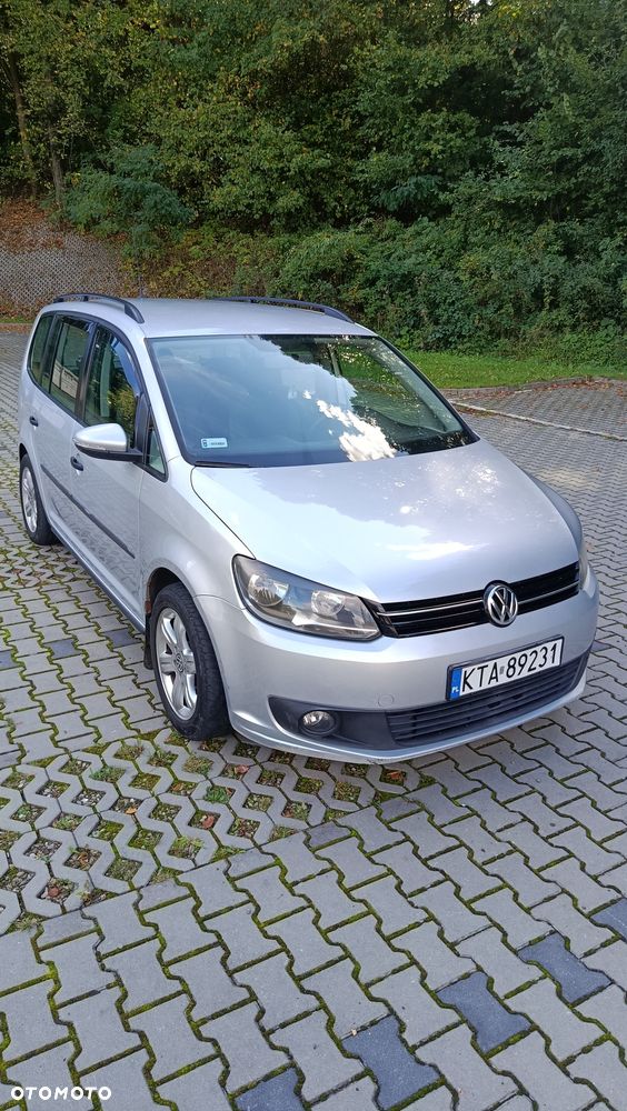 Volkswagen Touran - 1