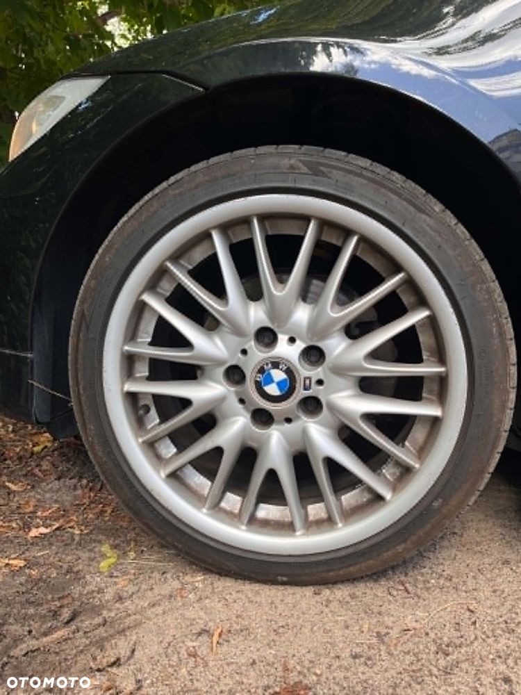 BMW Seria 3 318i - 9