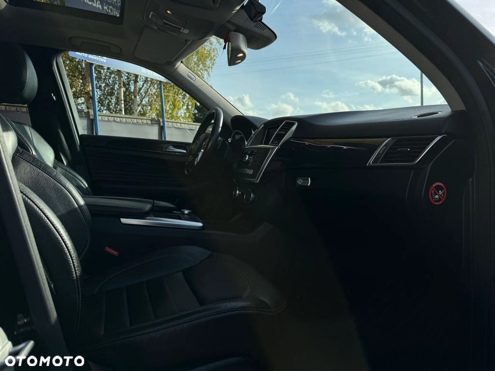 Mercedes-Benz ML 350 BlueTEC 4MATIC 7G-TRONIC Edition 1 - 18