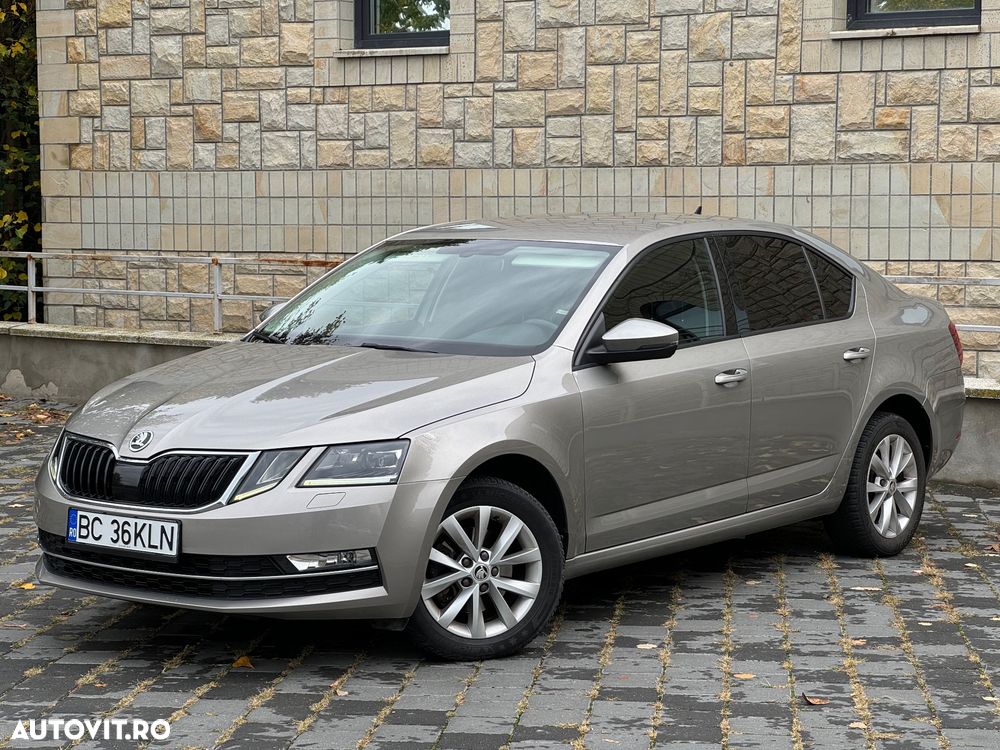 Skoda Octavia - 2