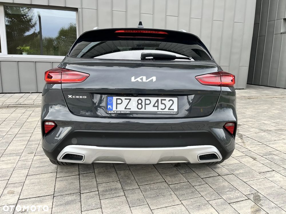 Kia XCeed 1.6 CRDi mHEV L DCT - 10