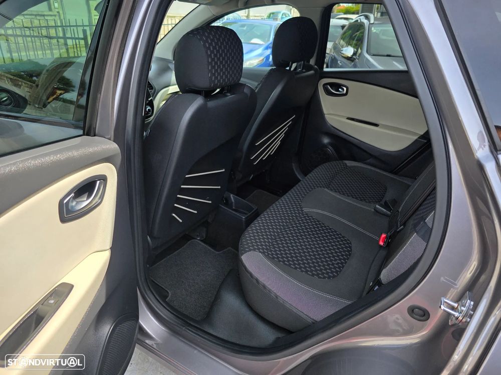 Renault Captur 0.9 TCE - 21