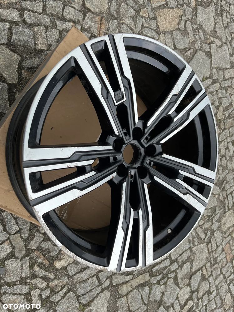 Felga BMW 9J x 21 IS24 5A19DF0 1szt. 5x112 G70 - 2