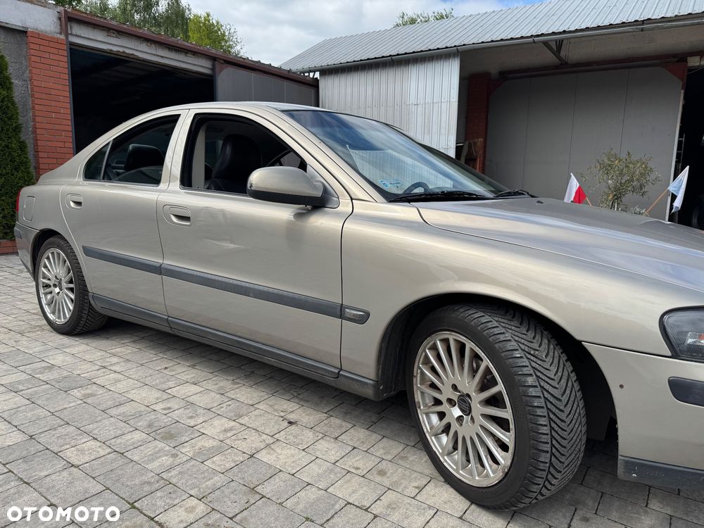 Volvo S60 2.4 D5 - 3