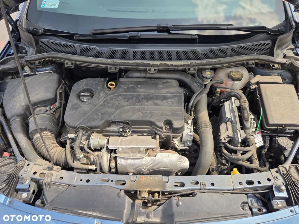 Opel Astra 1.4 T GPF Dynamic S&S - 6