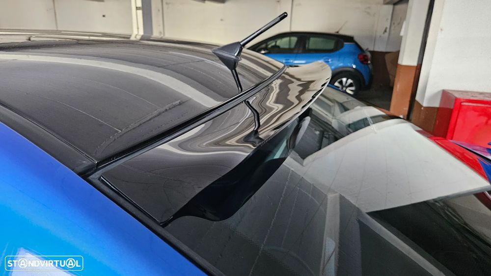 Lexus IS 200 Standard - 18