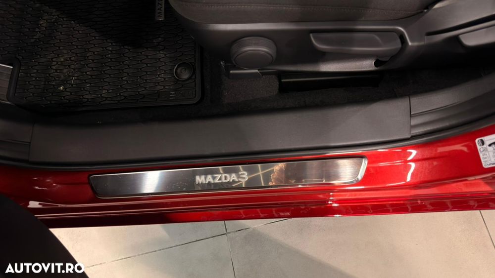 Mazda 3 e-Skyactiv X186 AT MHEV Exclusive-Line - 12